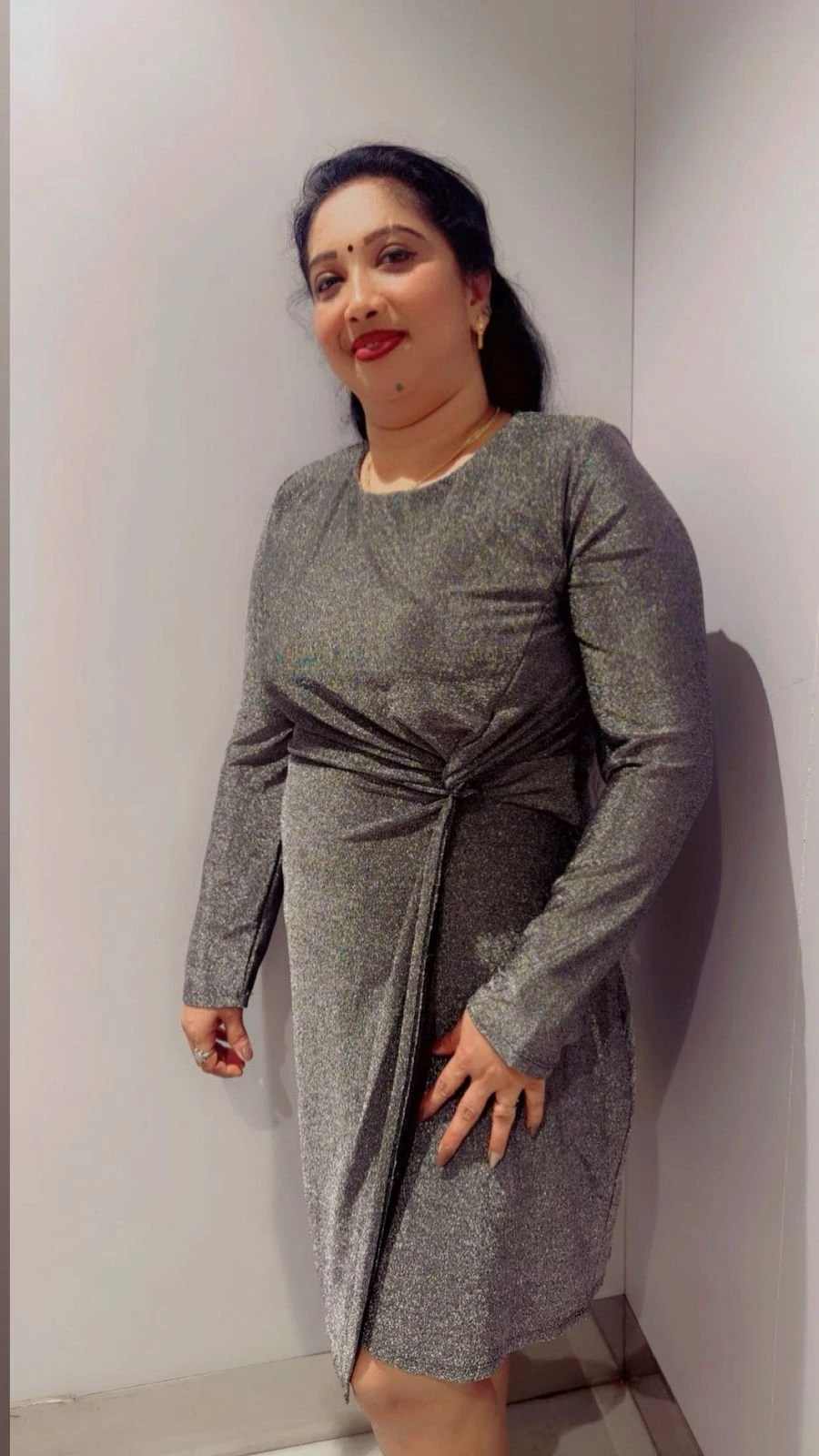 Expert Milf in Chennai – Indian escort in Chennai — 2 / 8
