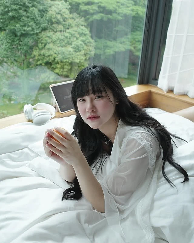 Lisaa – escort in Mumbai — 5 / 7