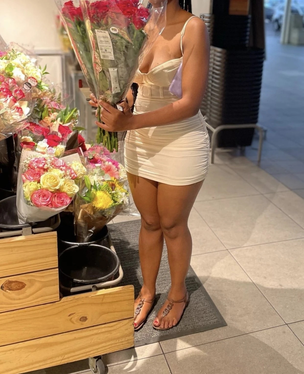 Riri – Kenyan escort in Gurgaon — 3 / 4