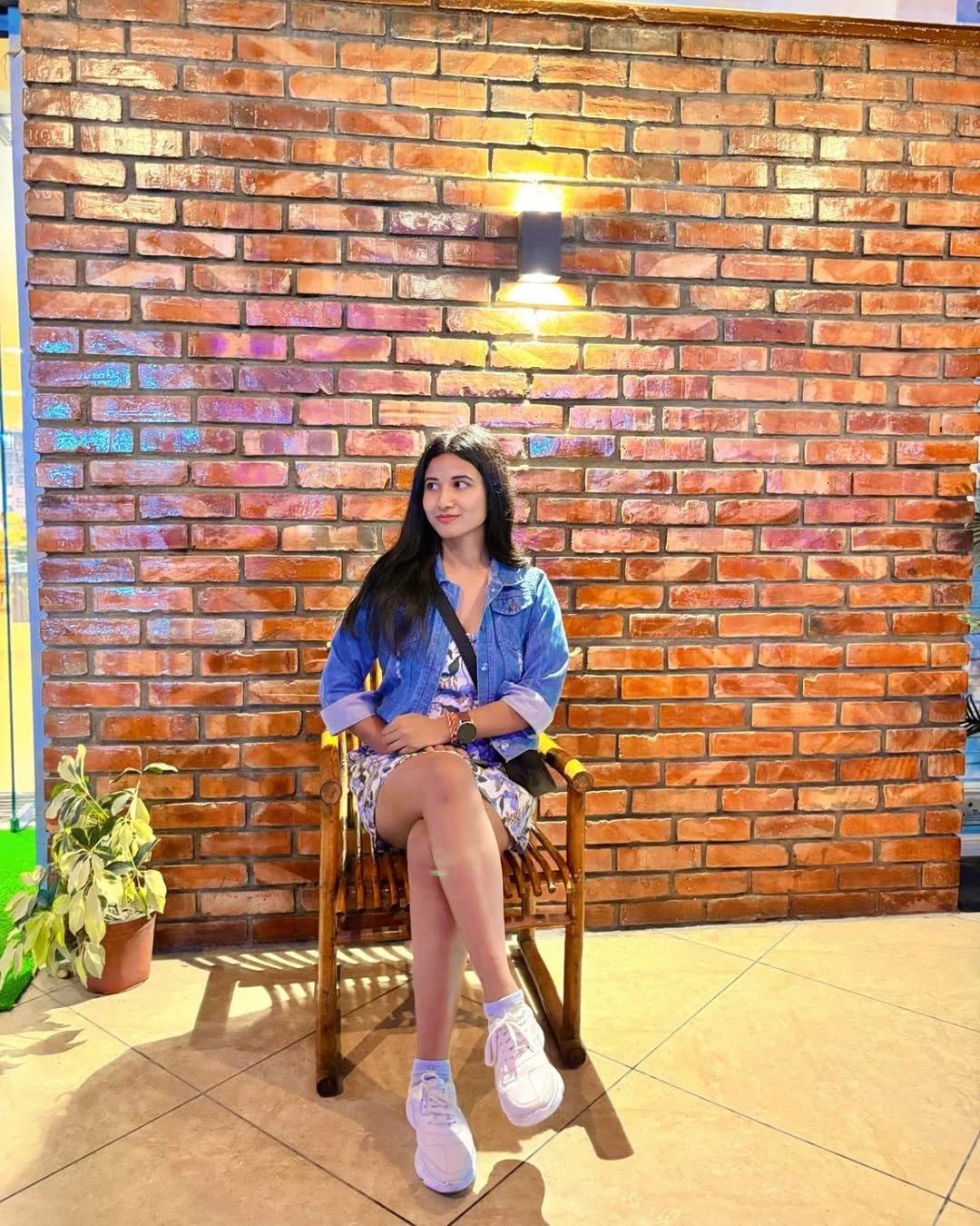 Cash Payment Miss Neha – Indian escort in Kolkata — 3 / 6