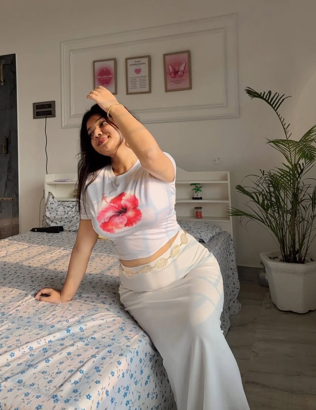 Horny Girl Nisha – Indian escort in Kochi — 4 / 5