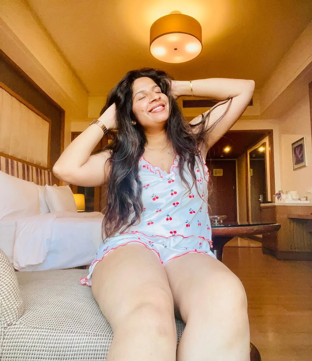 Ankita – Indian escort in Pune — 2 / 3
