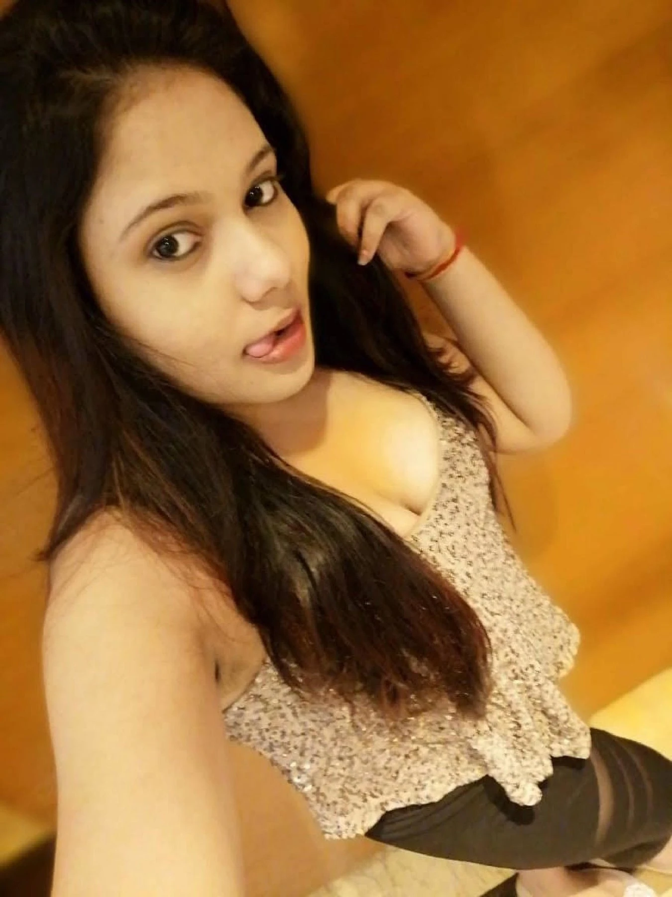 Neelam – Indian escort in Mumbai, Escort, Mumbai