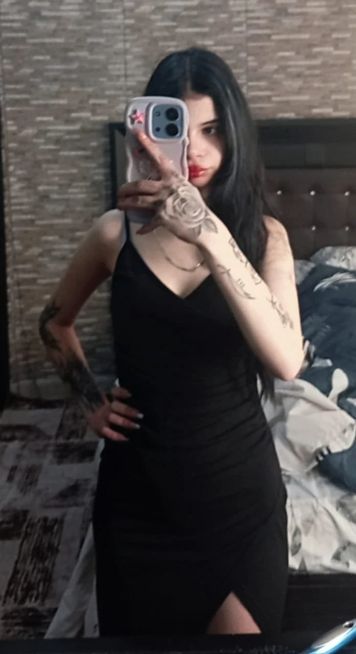 Miraa – American escort in Beirut — 5 / 11