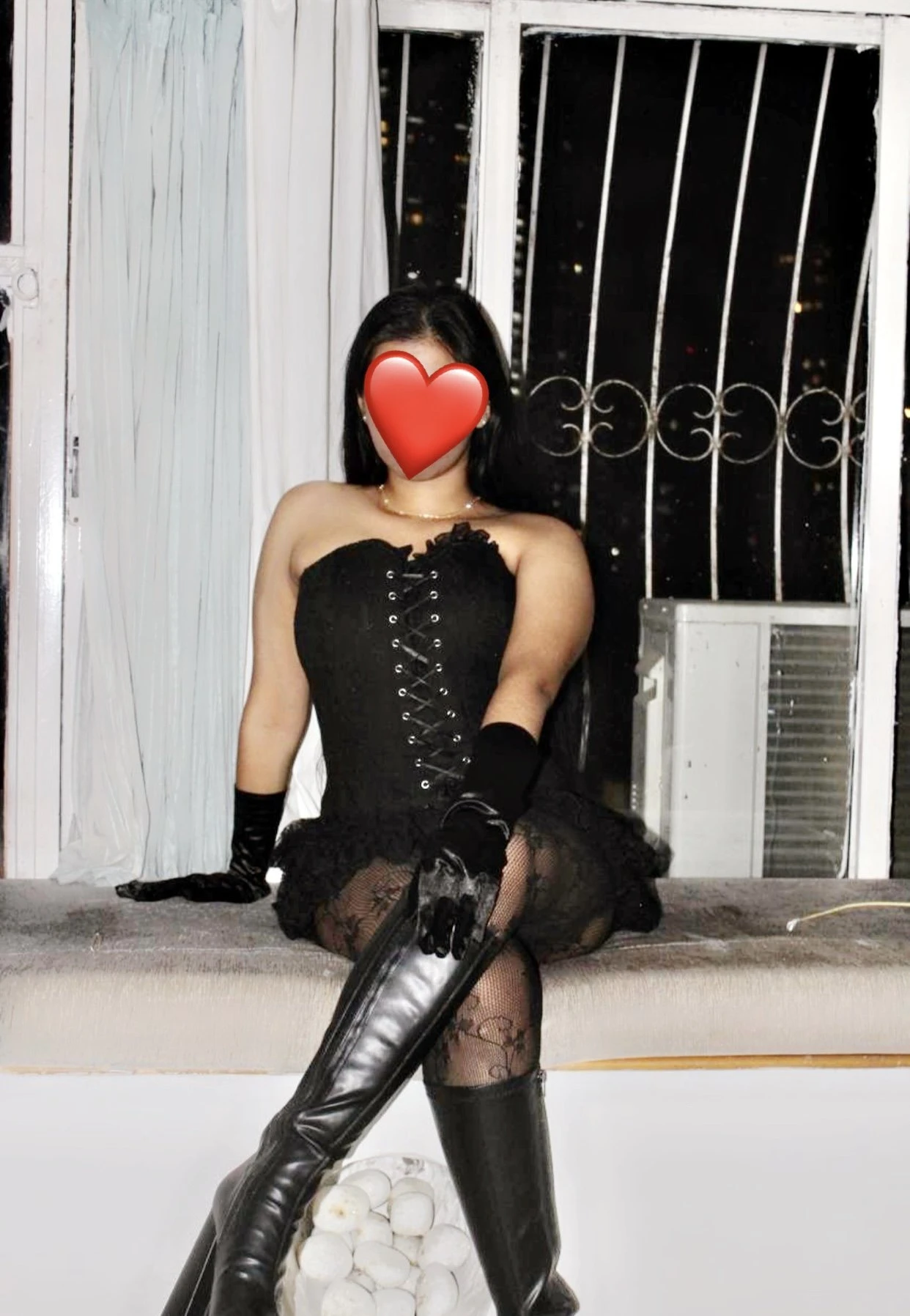 Miss Anusha Indep. (Real Meets & Online) – Indian escort in New Delhi — 5 / 13