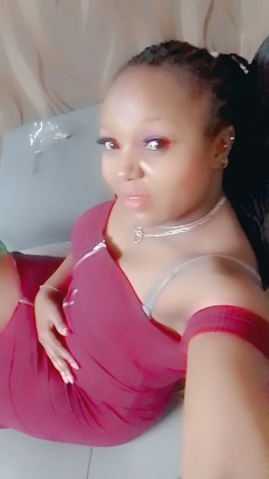 Falcon Mmm – Kenyan escort in New Delhi — 2 / 10