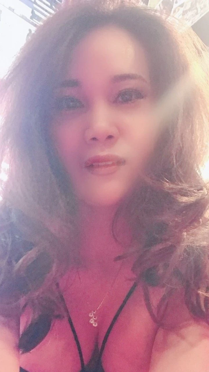 Linh Vũ – Vietnamese escort in Hanoi — 8 / 15
