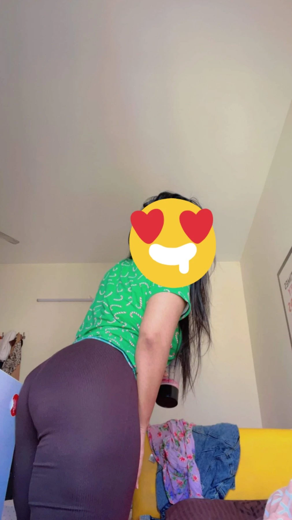Roshni Khanna – Indian escort in Mumbai — 2 / 8