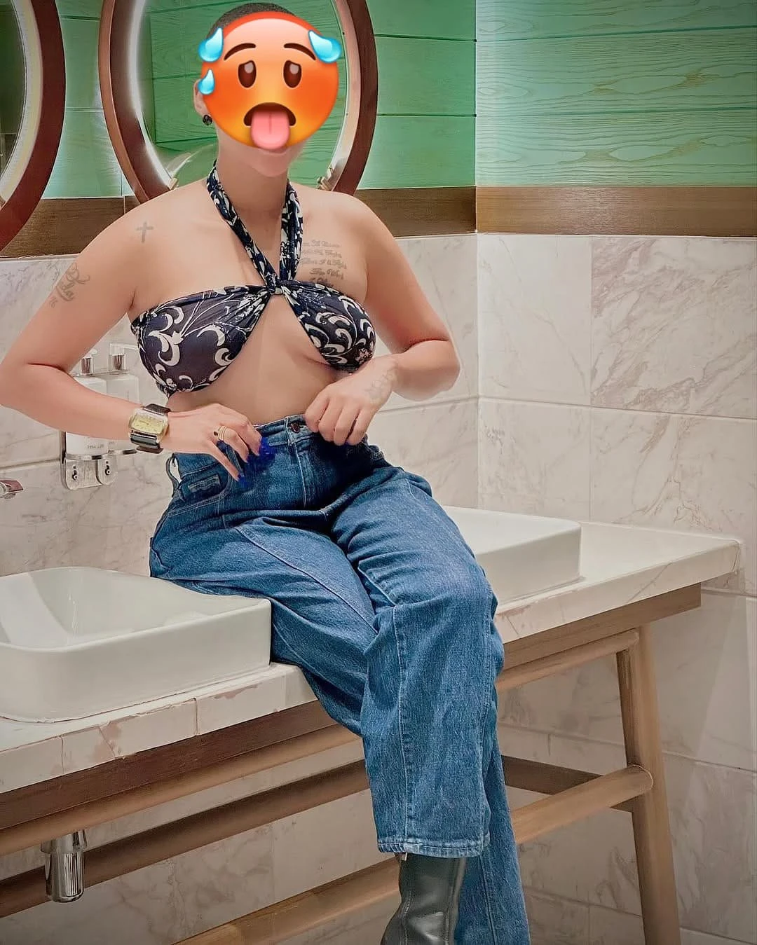 Juicy Jennifer Soft Ass Busty Boobs – South African escort in Gurgaon — 5 / 8