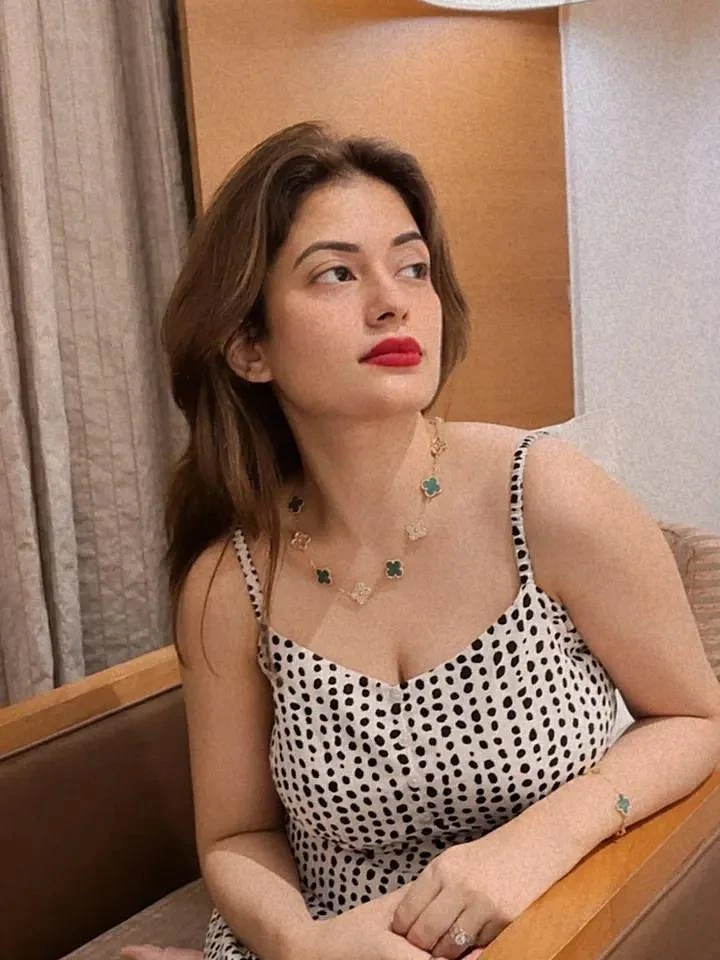 Divya – Indian escort in Vapi — 5 / 6