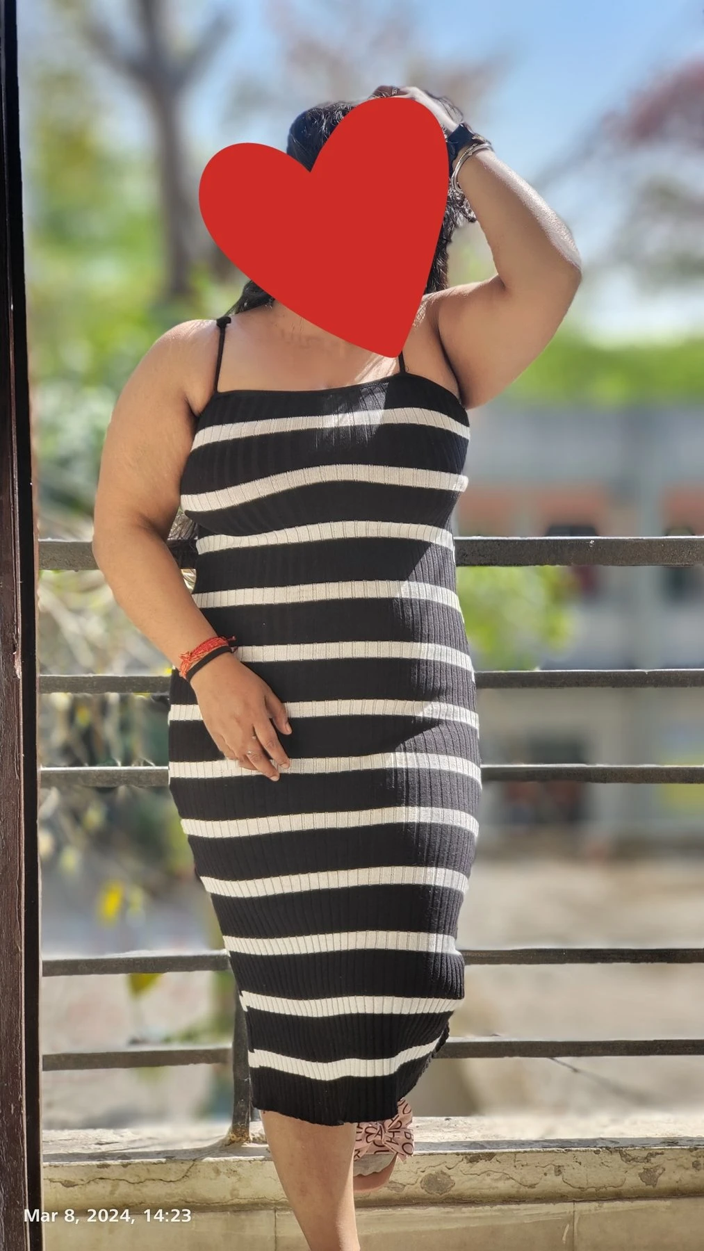 Somika (Cam and Real meet) – Indian escort in New Delhi — 2 / 9