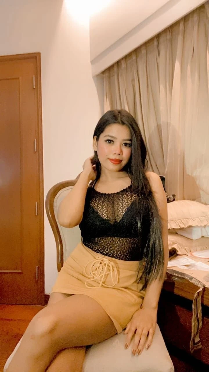 Pinky Khanna – Indian escort in New Delhi — 6 / 8