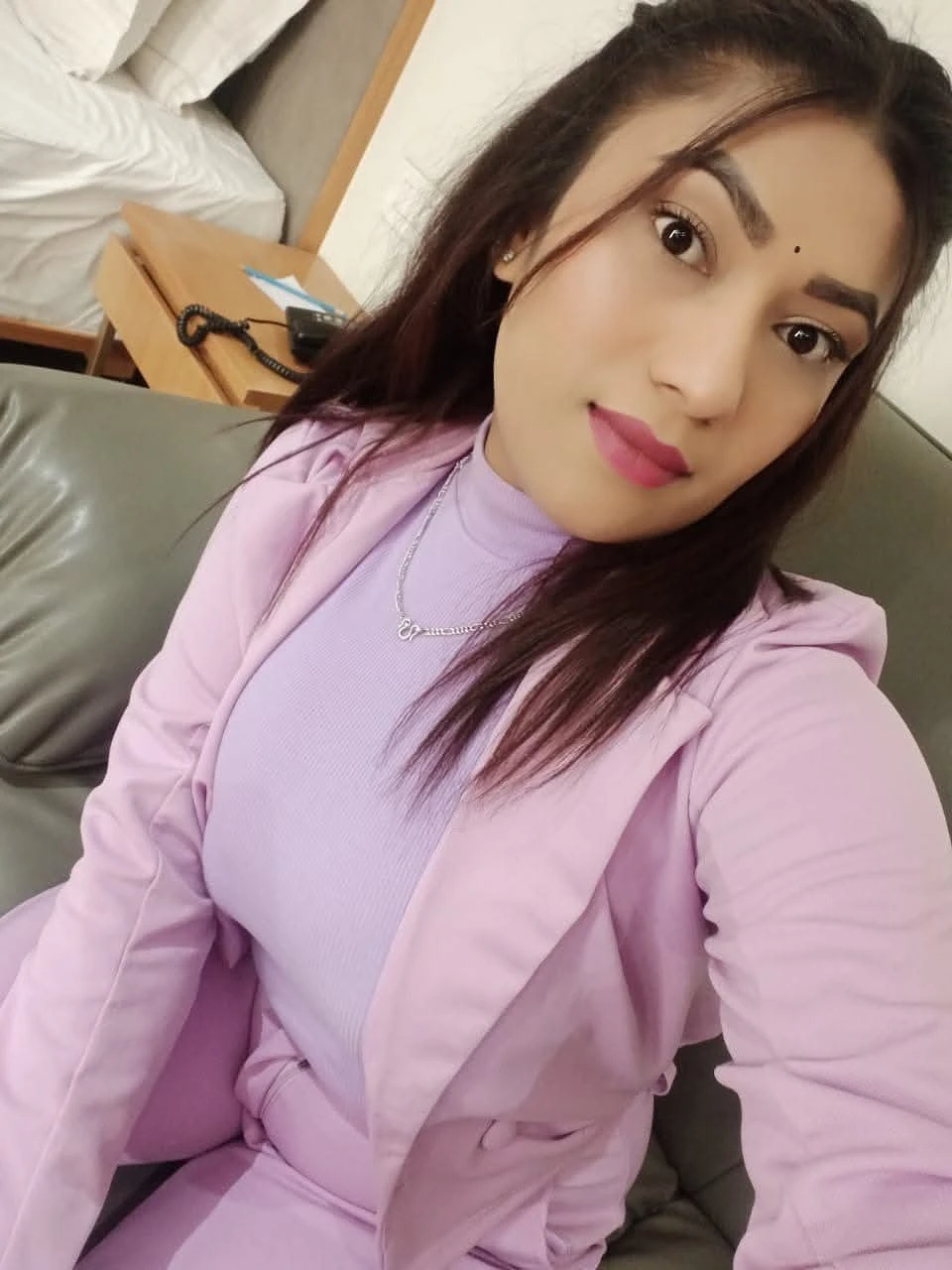 Maya Call – Indian escort in New Delhi — 4 / 5