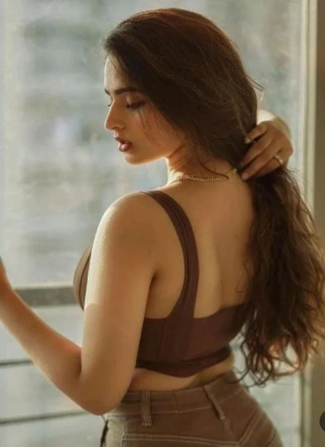 Nandini – Indian escort in Hyderabad — 3 / 4