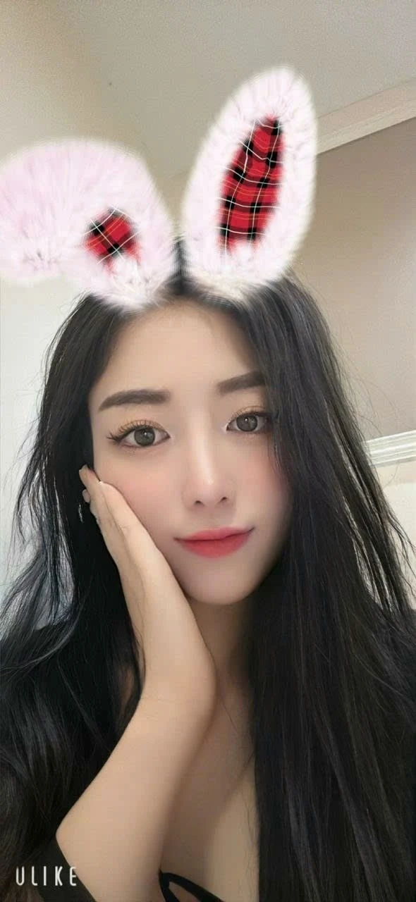 Mia – Malaysian escort in Kathmandu — 11 / 13