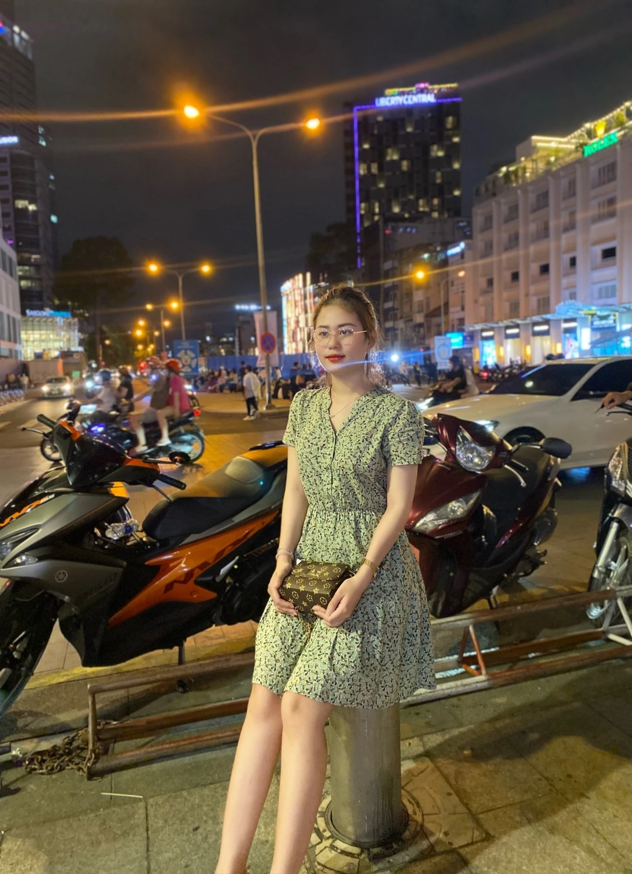 Chan Chan – Indonesian escort in Colombo — 11 / 16