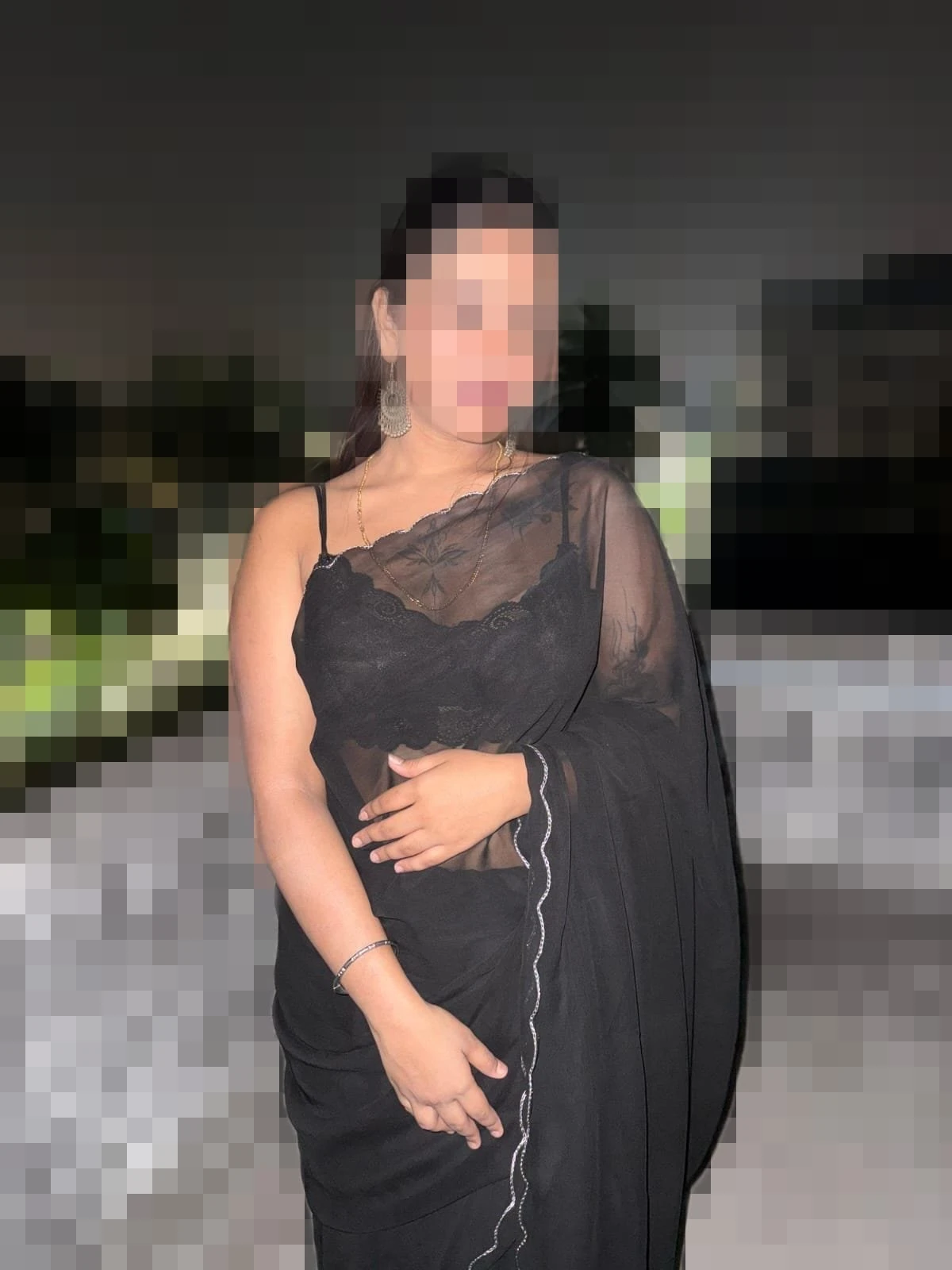 Ritika – Indian escort in Kolkata — 2 / 8