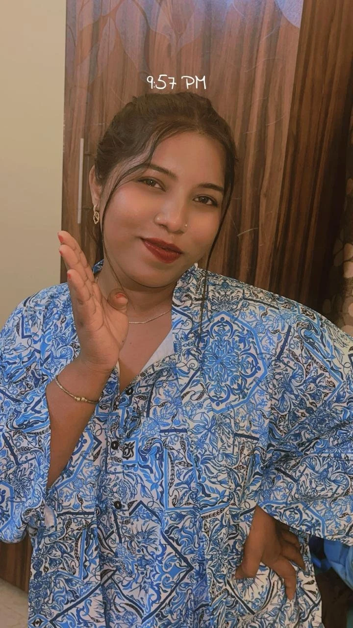 Trisha Sourav ( Real Meet and Cam ) – Indian escort in Hyderabad — 1 / 3