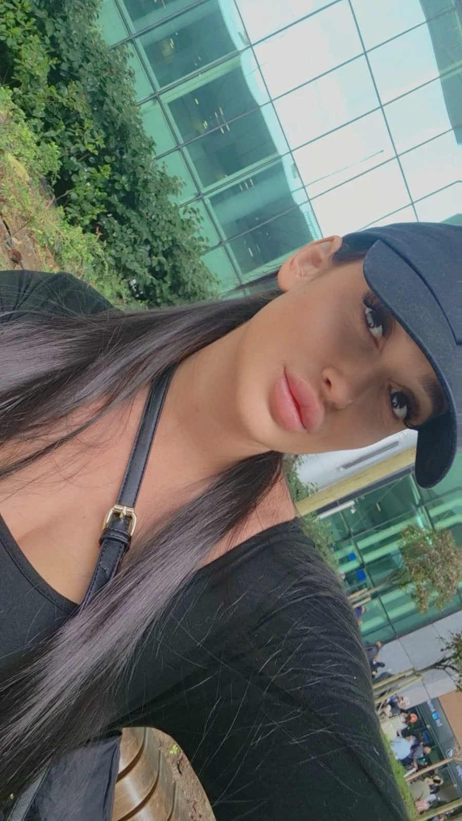 Ella – British escort in Beirut — 4 / 12