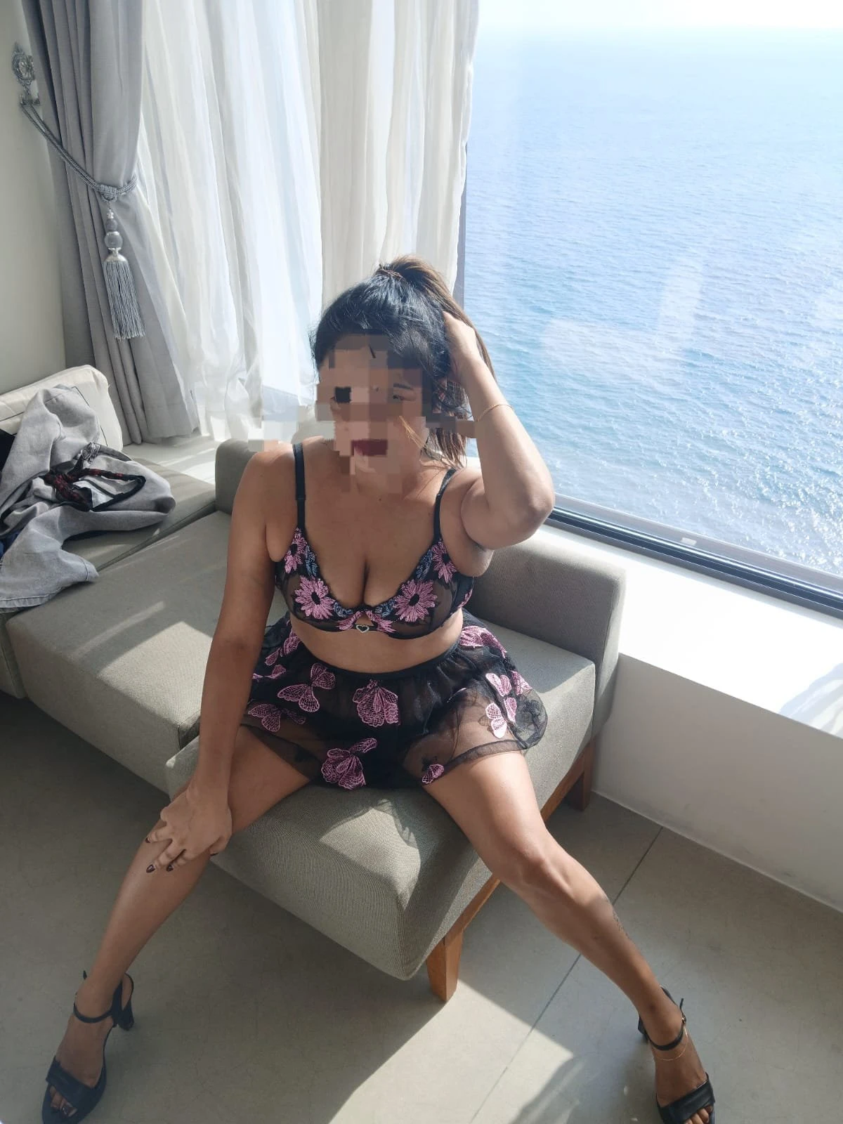 A young and cute girl Roshel[Independen] – Sri Lankan escort in Colombo — 8 / 16