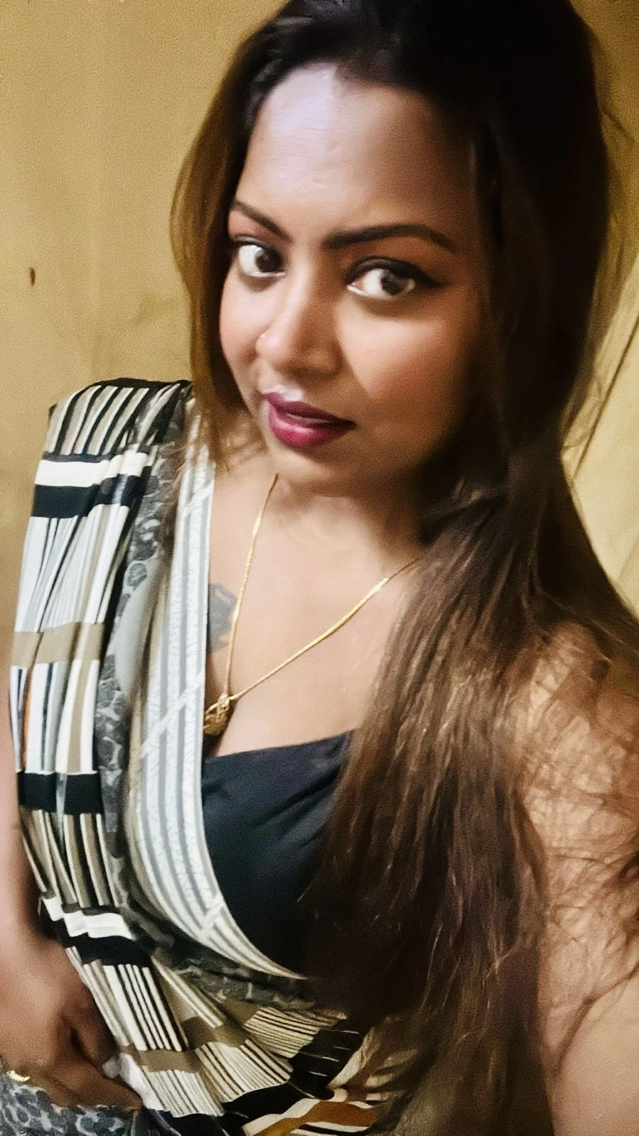 Bong Diva – Indian escort in Kolkata — 4 / 11
