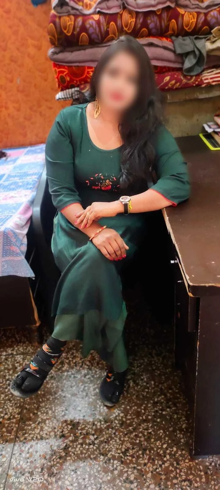 Jiya Chaudhary Divorced – Indian escort in New Delhi — 2 / 5