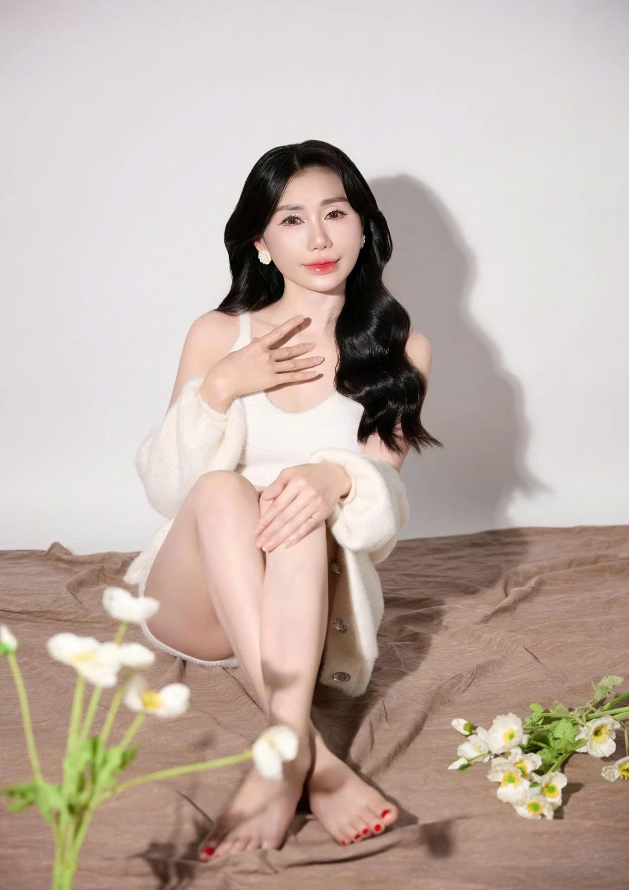 Ngọc Ánh – Vietnamese escort in Hanoi — 3 / 6