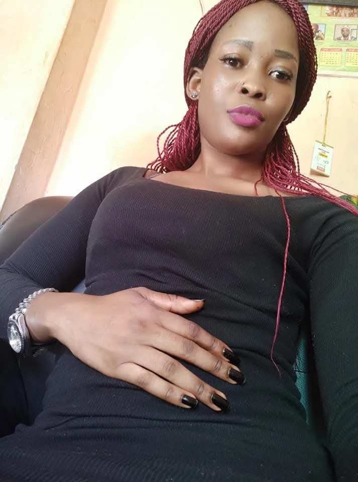 African Candy +91//811991//7309 – escort in New Delhi — 2 / 3