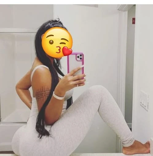 Zora – South African escort in Hyderabad — 3 / 6
