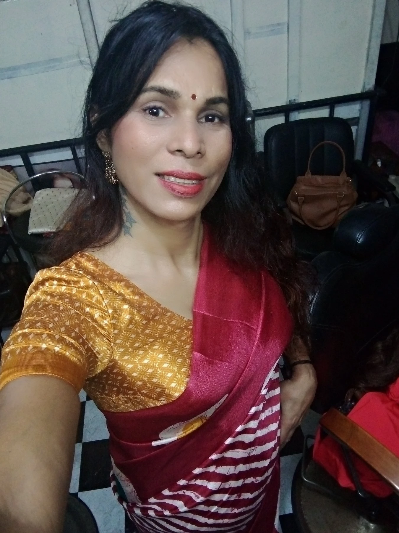 Sheril – Sri Lankan escort in Colombo — 9 / 12