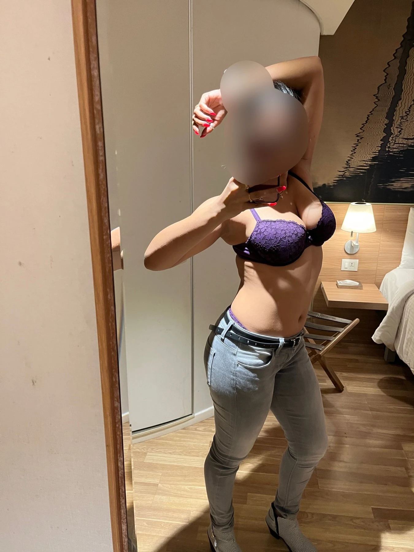 Beauty With Brains – Indian escort in Kolkata — 25 / 31
