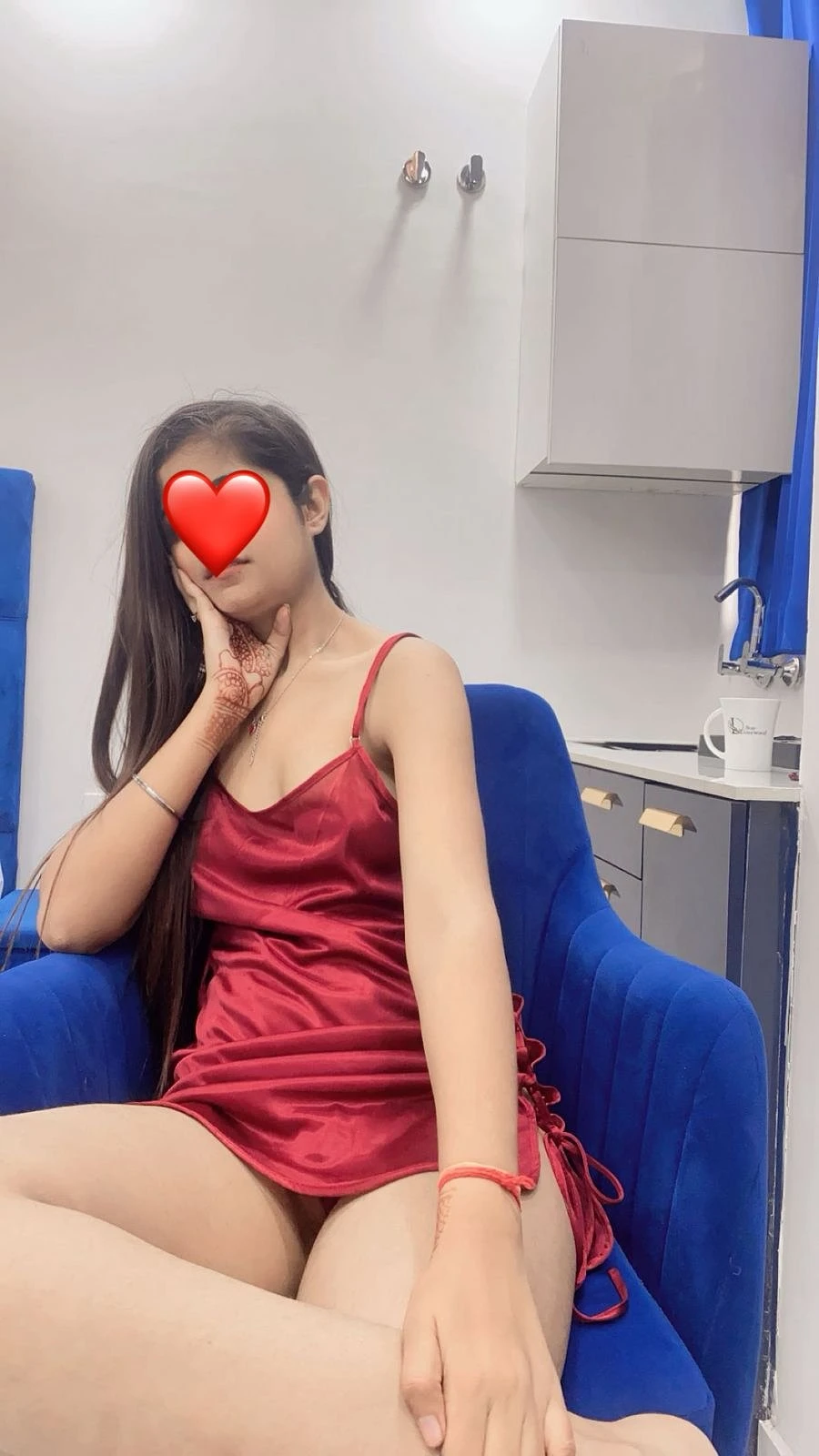 Sameera – Indian escort in New Delhi — 2 / 8