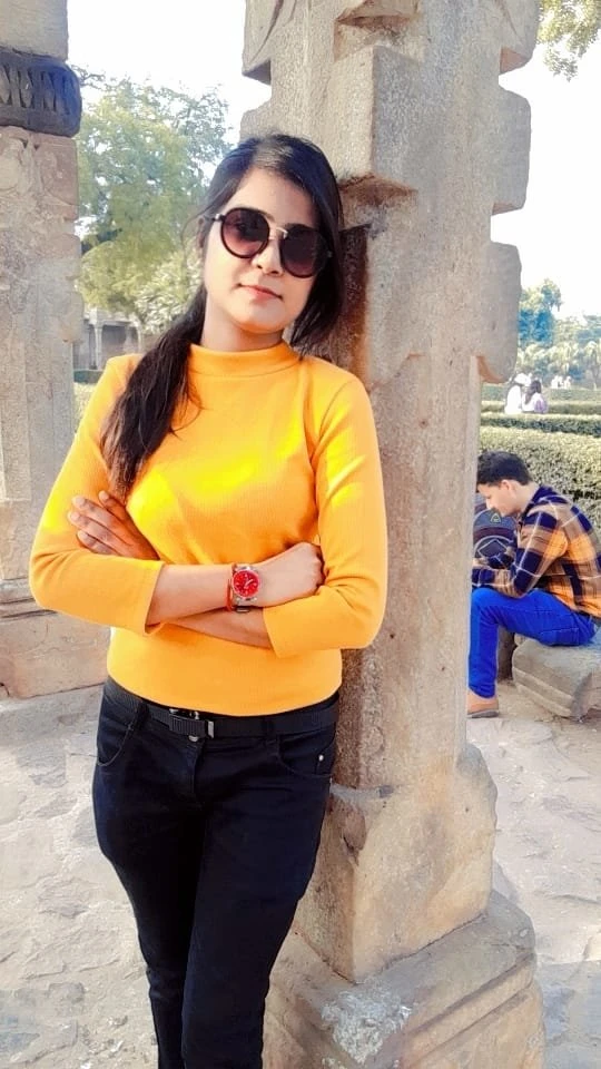 Indipendent girl neha out call service – Indian escort in New Delhi — 3 / 5