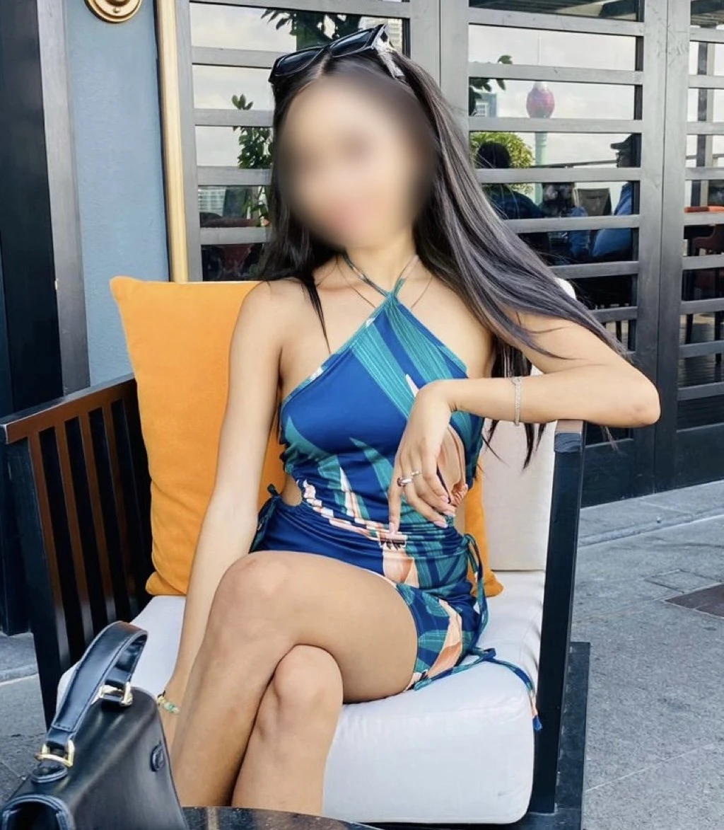 Charmaine Eva Young Petite GFE – Sri Lankan escort in Colombo — 9 / 26