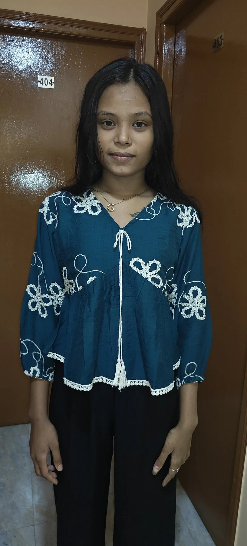 Real Meet With Girls Enjoy Day and Night – Indian escort in Hyderabad — 4 / 5