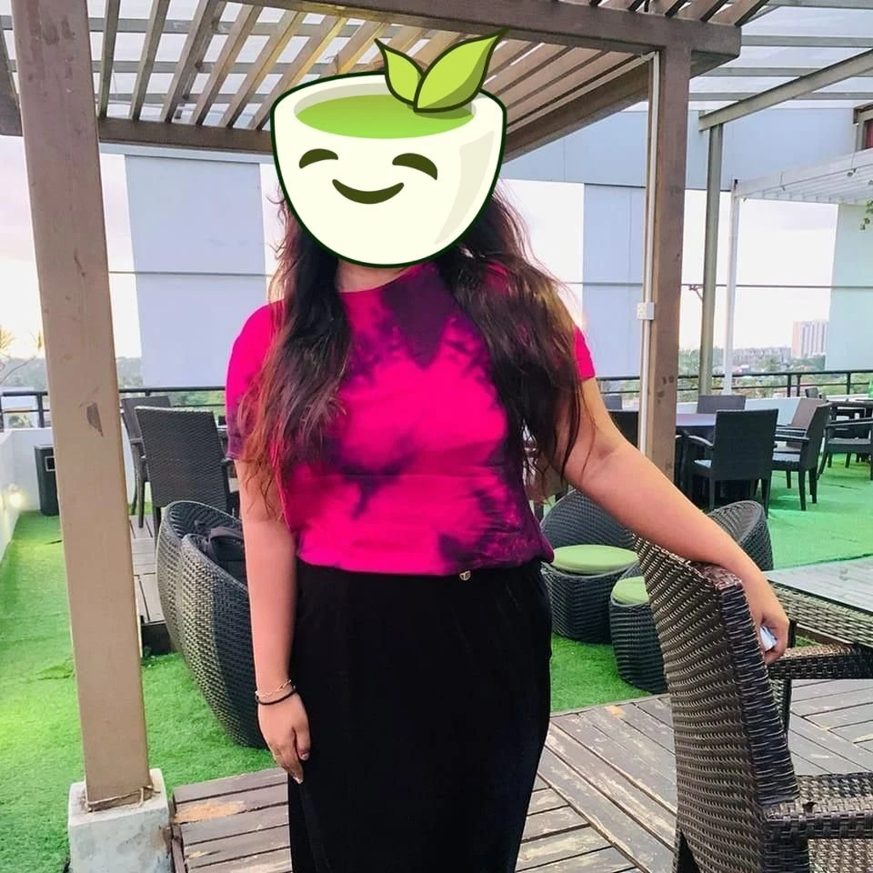 Akeesha – Sri Lankan escort in Colombo — 2 / 4