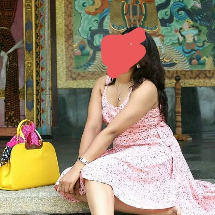 Twina Hot Married Women For Paid Meet. – Indian escort in Mumbai, Escort, Mumbai