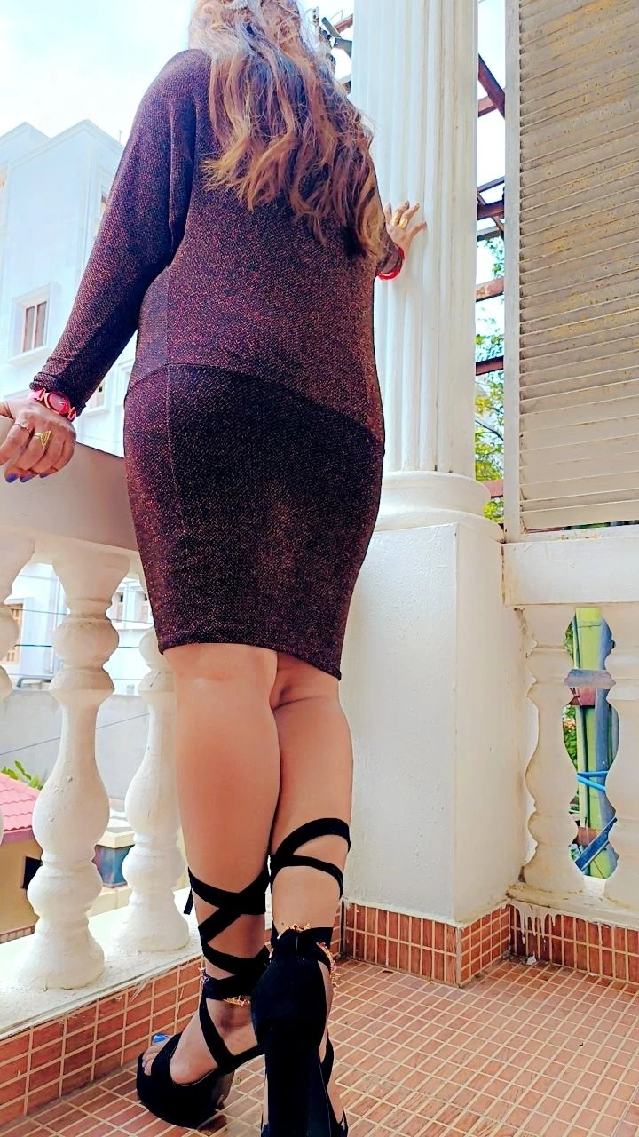 zaina khan hot wife – Indian escort in Hyderabad — 6 / 26