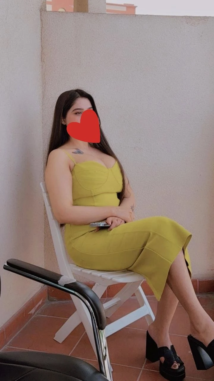 Chahat – Indian escort in Noida — 3 / 5