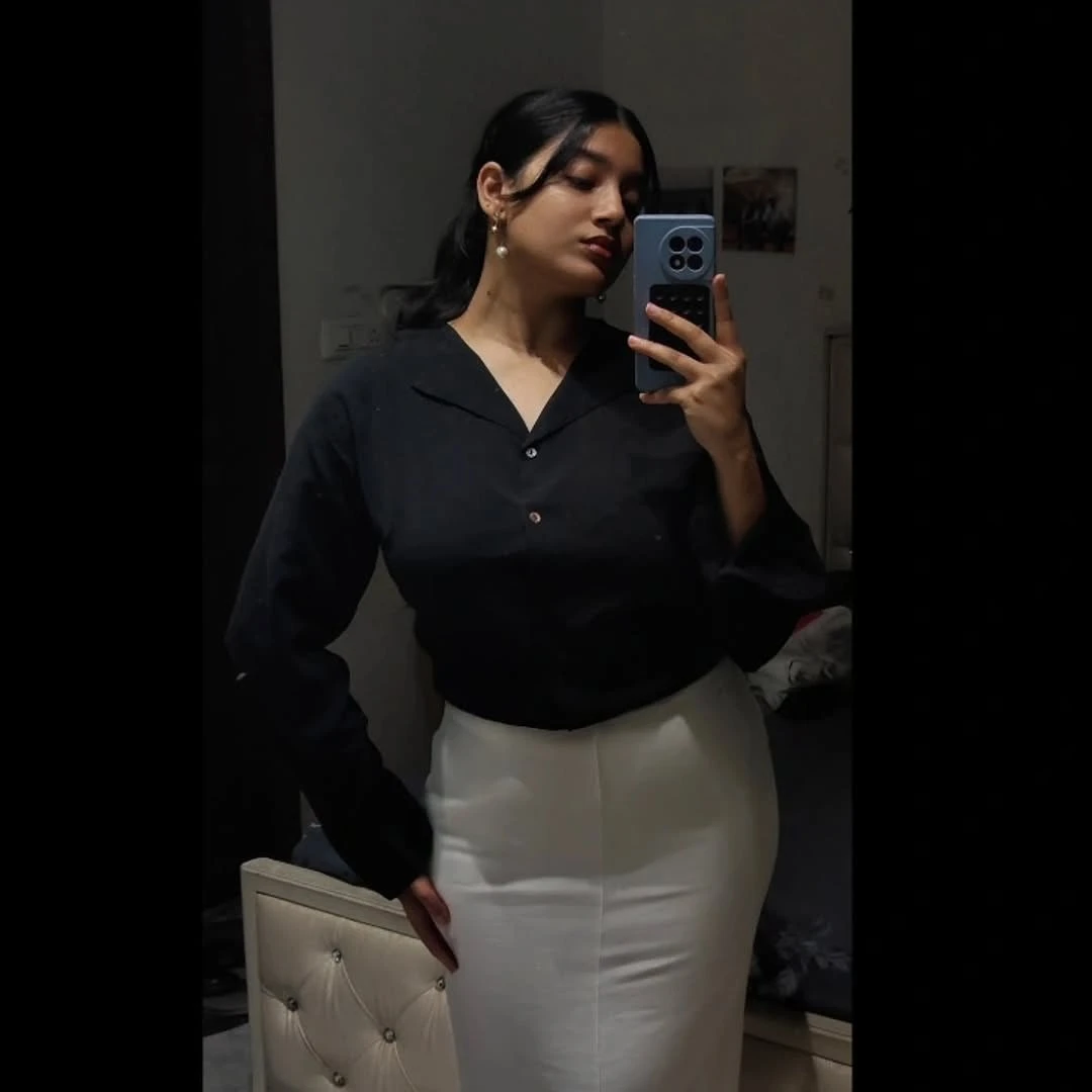 Khushi – Indian escort in Hyderabad — 1 / 4