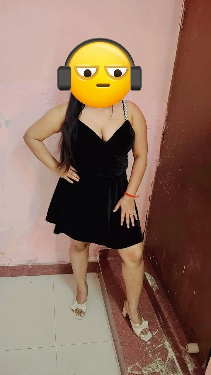 Sneha Tiwari – Indian escort in Noida — 2 / 5
