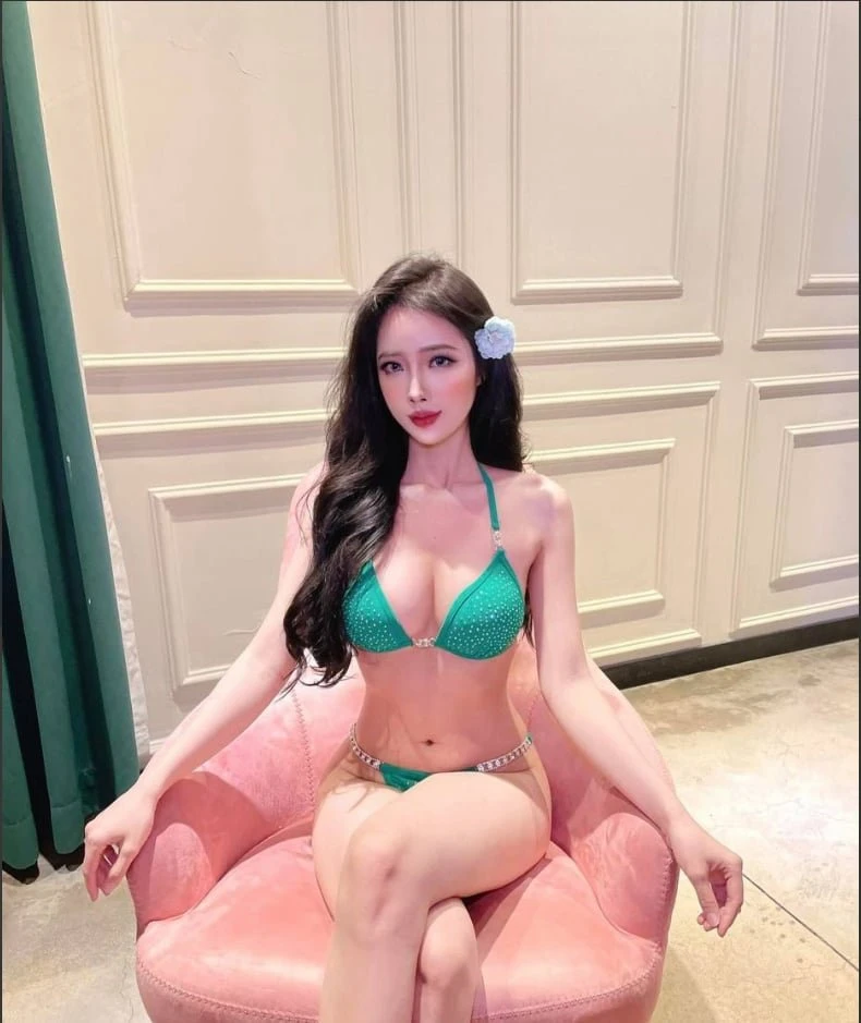 Maria – Vietnamese escort in Phu Quoc — 4 / 5
