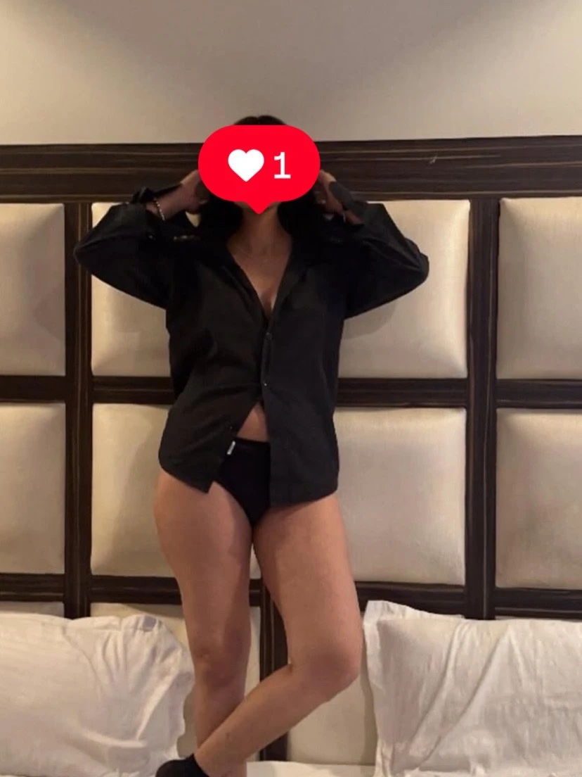 Genuine Mistress – Indian dominatrix in Pune — 12 / 24