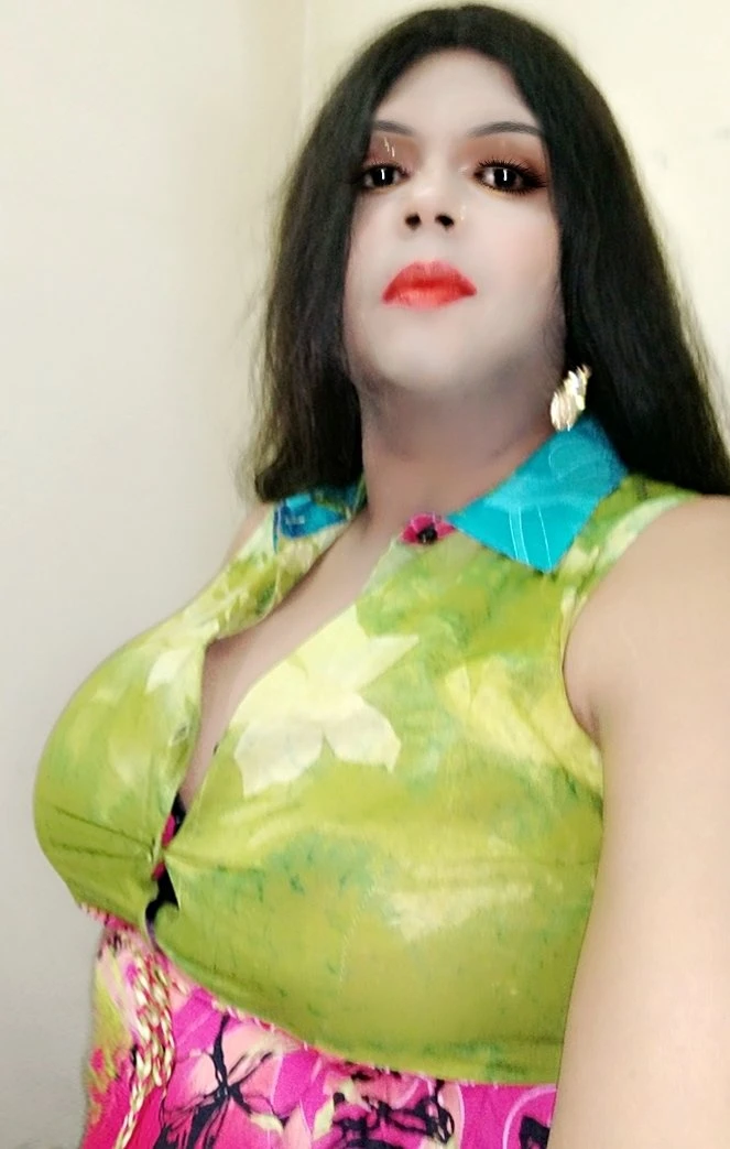 Madhu Randi – Indian escort in New Delhi — 28 / 31