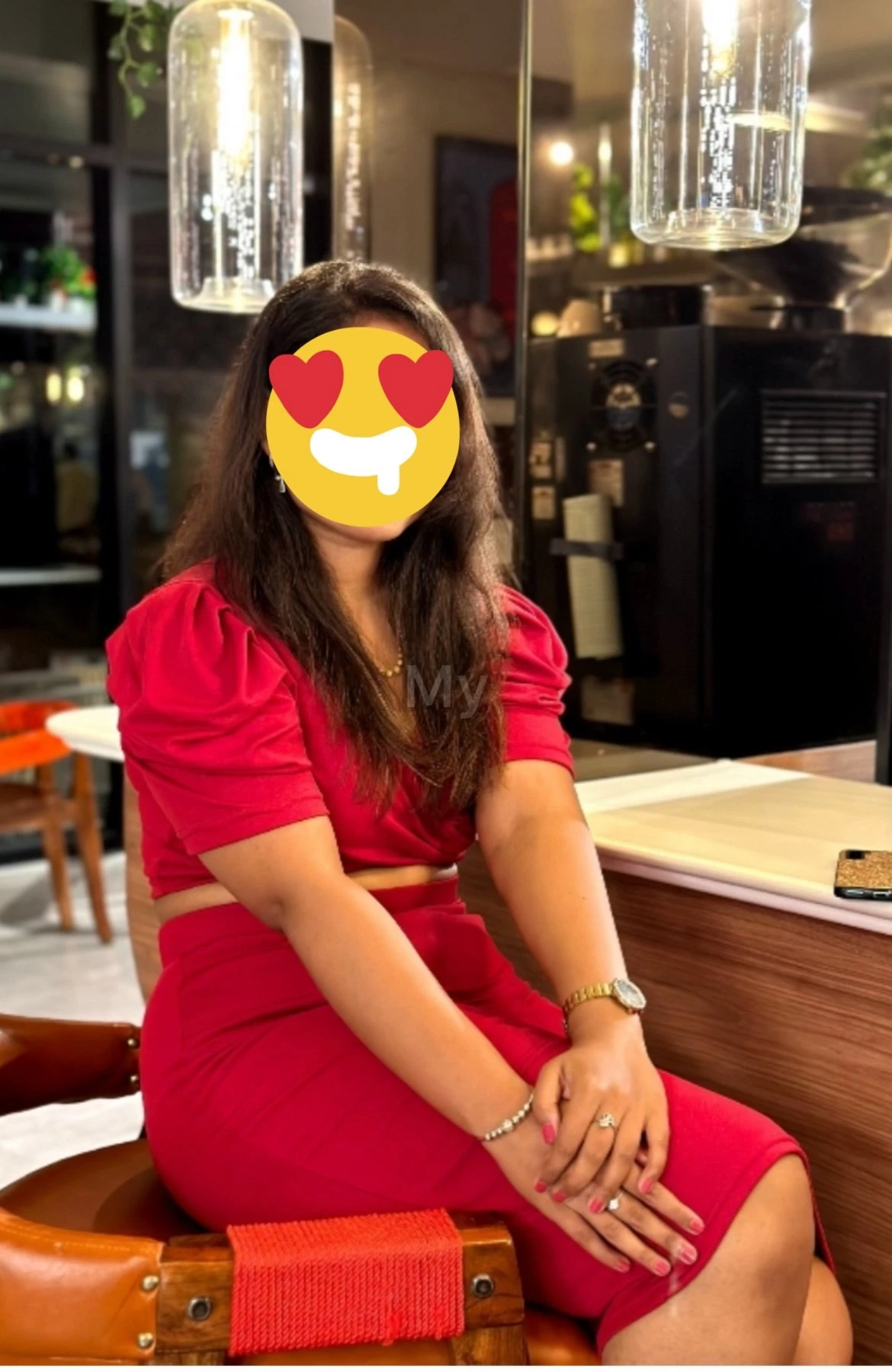 Akansha Arora – Indian escort in Hyderabad — 1 / 5