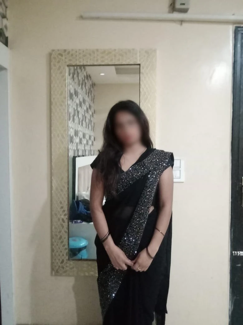 Ragini Delhi – Indian escort in New Delhi — 3 / 6