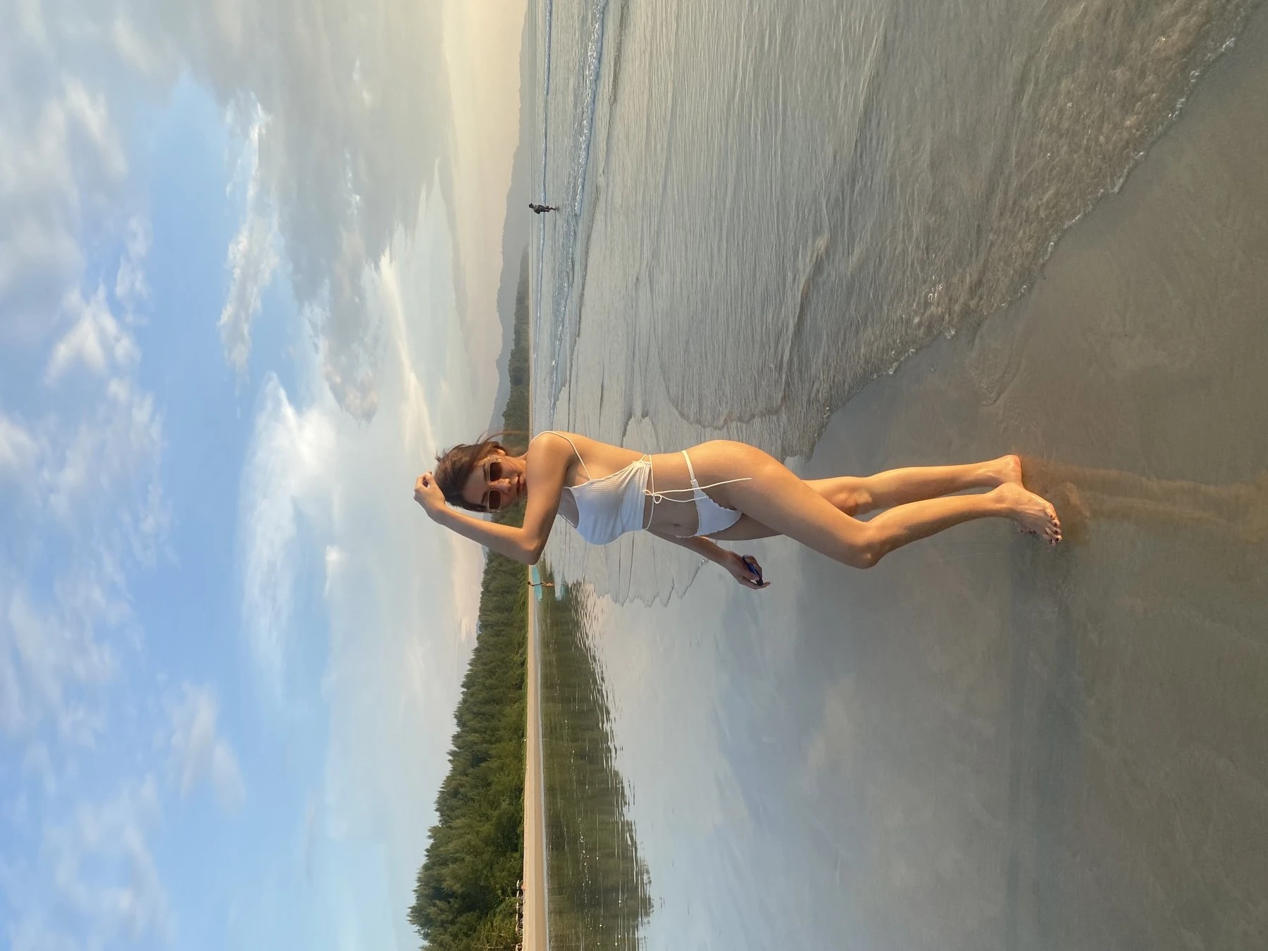 Lunar Classy Girl 🤍 – Malaysian escort in Seoul — 7 / 13
