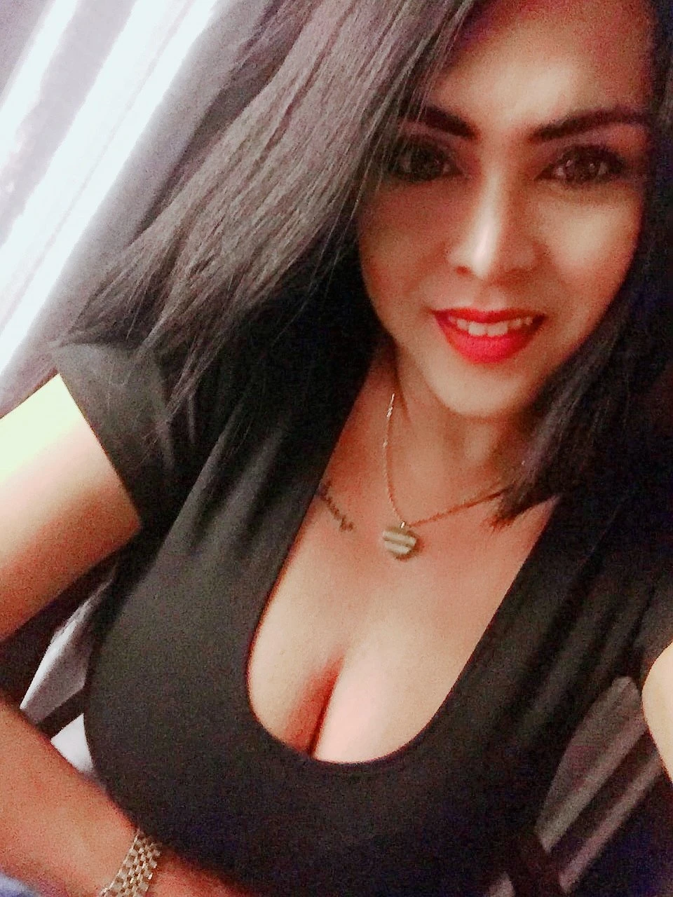 Aina16 – escort in Macao — 2 / 9