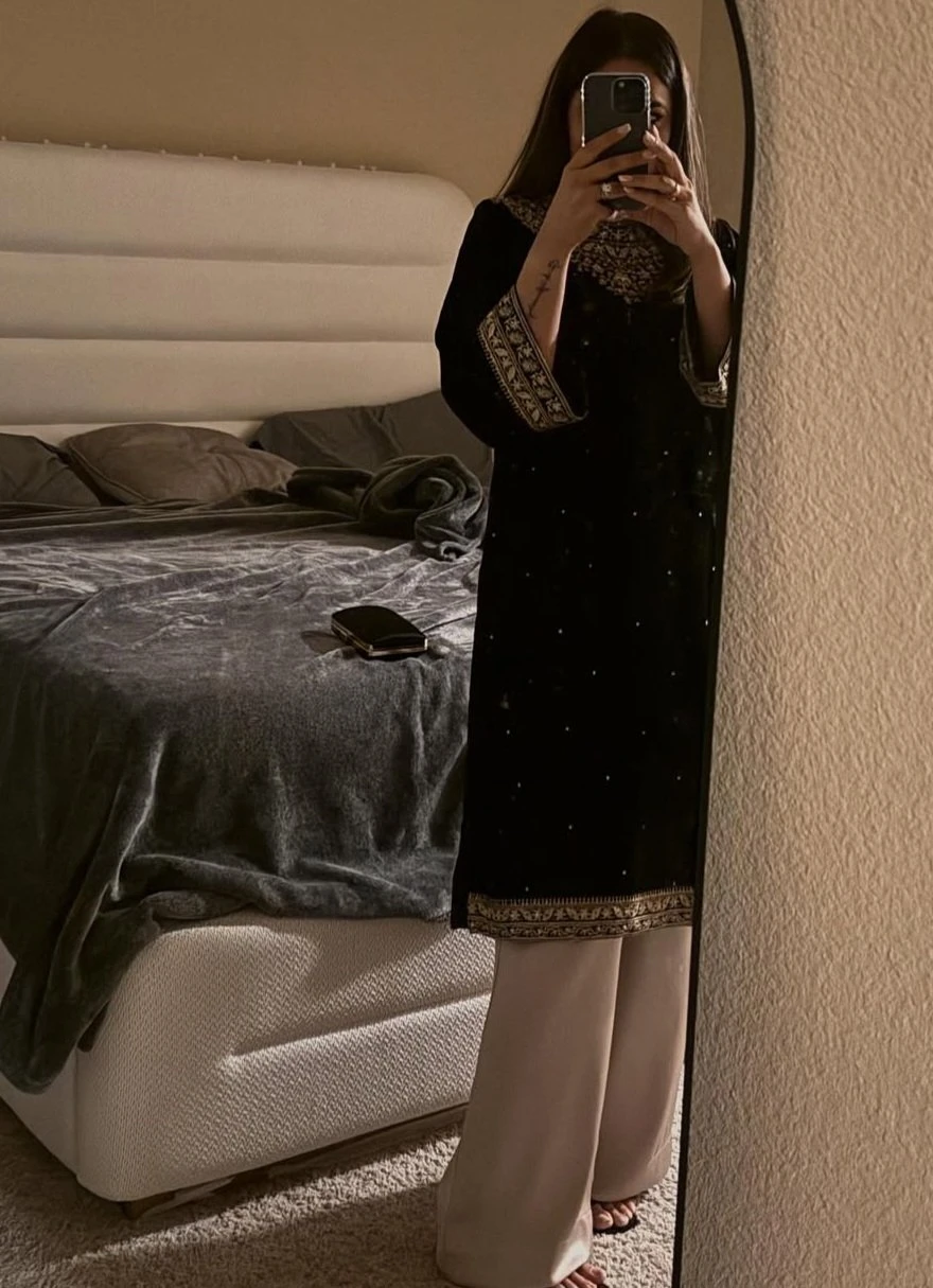 Nidhi – Indian escort in Pune — 3 / 4