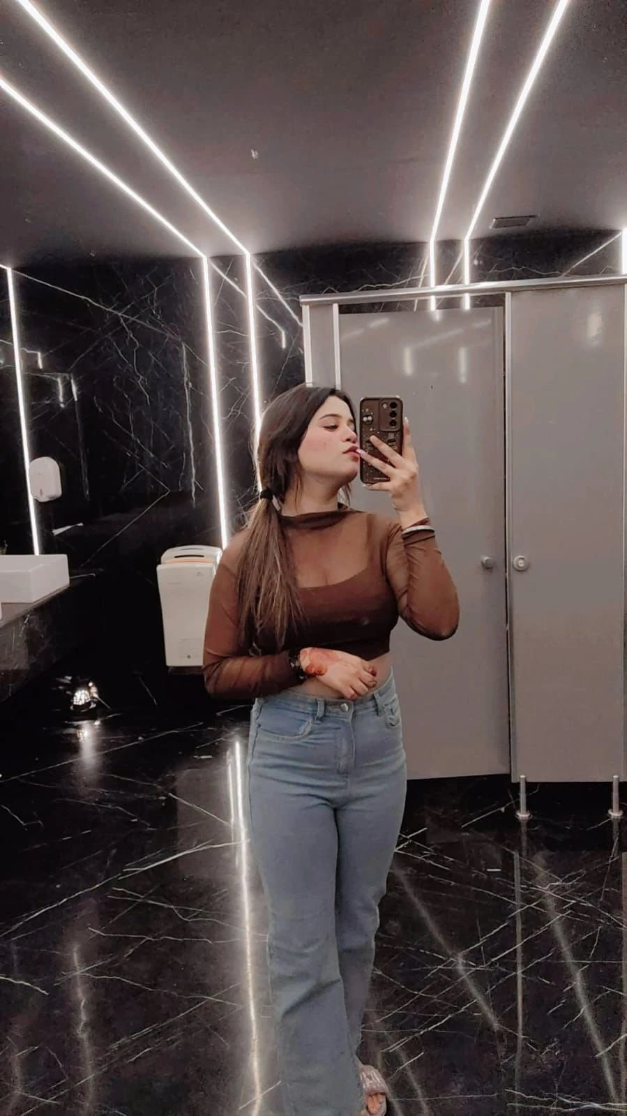 Vip Ruhi Genuine Call Girl – Indian escort in Pune — 10 / 11